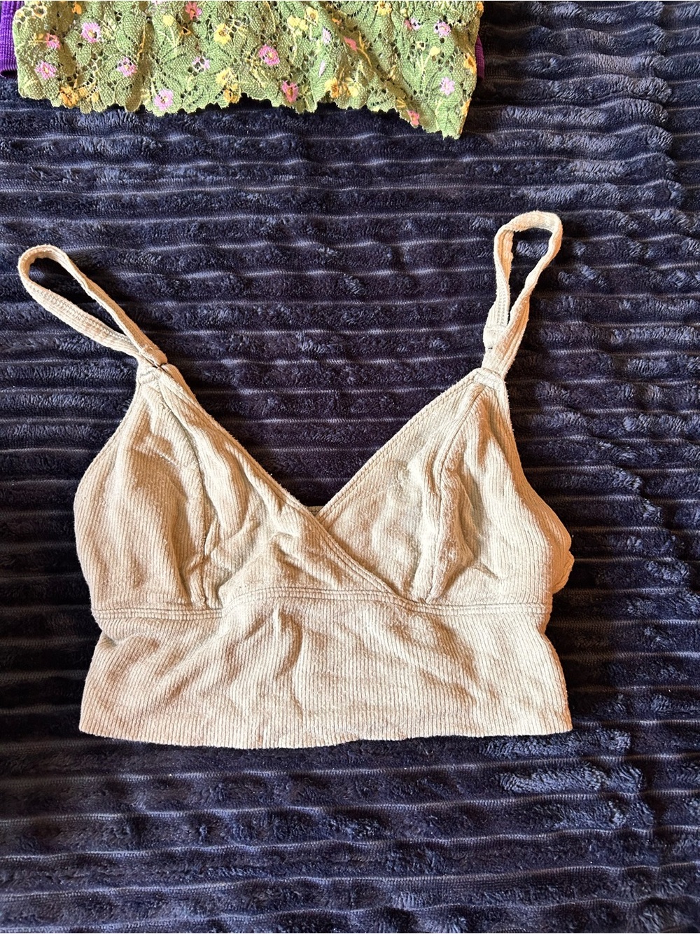 Women’s Lace Bralette - Yellow, Cream, Green, Purple, Black - Picture 8 of 16